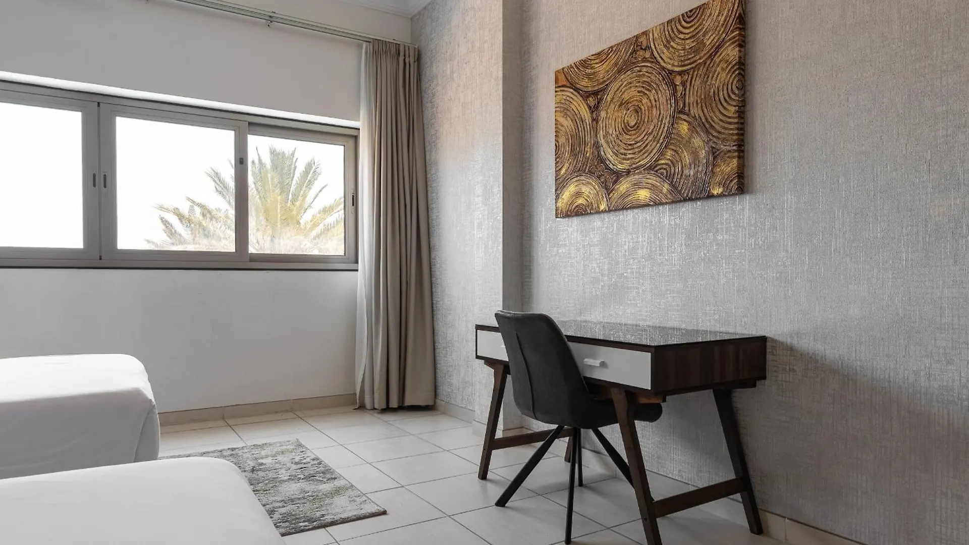 Luxury Beachfront Villa With Private Pool On Palm Jumeirah Near Atlantis 두바이