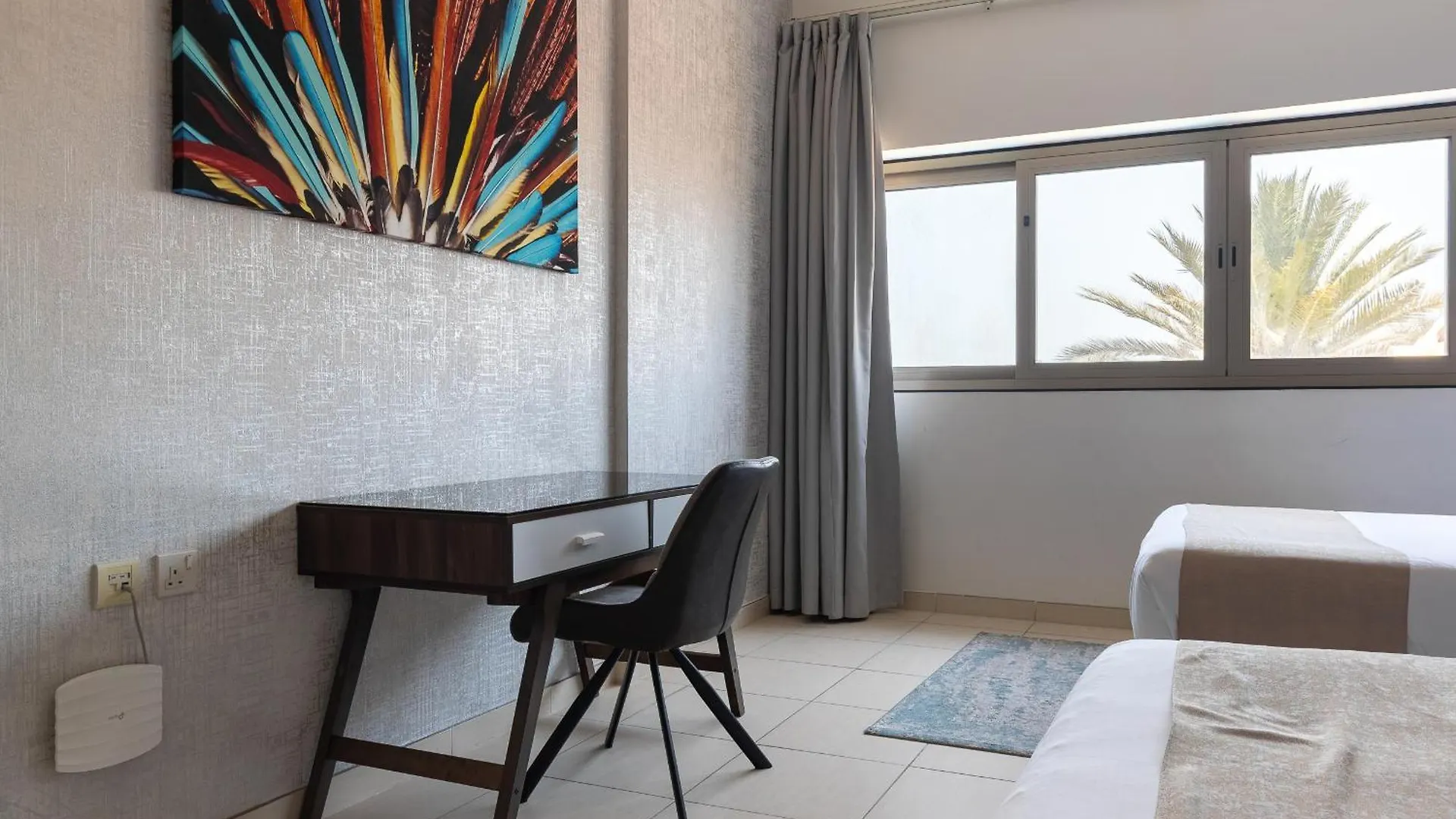 Luxury Beachfront Villa With Private Pool On Palm Jumeirah Near Atlantis 두바이
